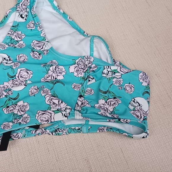 Hot Topic Blue Skull floral high rise swim bikini bottoms S New Tags - Picture 6 of 8